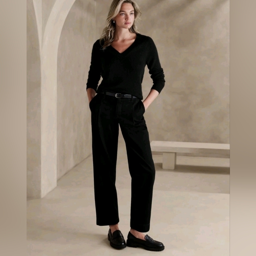Banana Republic Luxe Mid Rise Pleated Straight Jeans Black Wash 30/10 RT$120 NWT